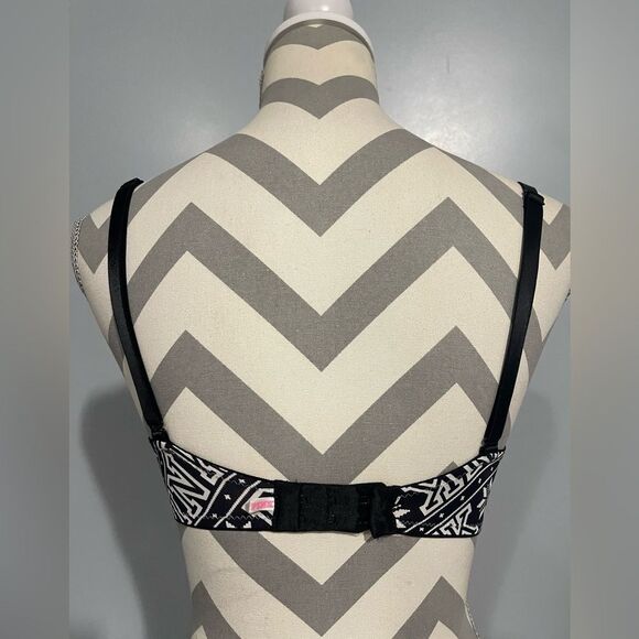 Pink push up bra - Picture 4 of 10